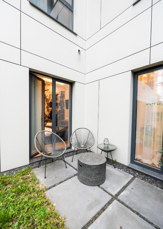 Zlota Sophisticated Apartment วอร์ซอ ภายนอก รูปภาพ
