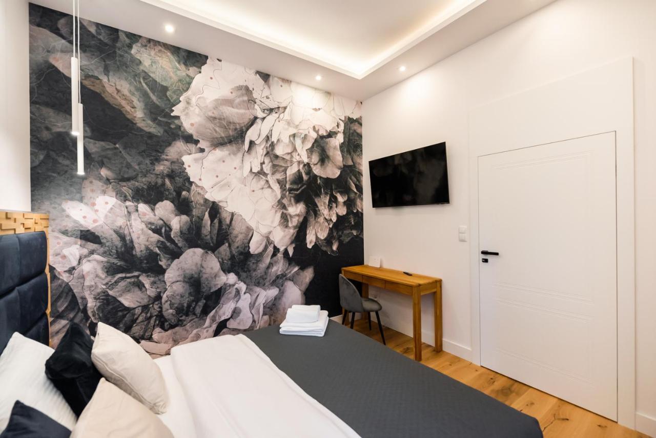 Zlota Sophisticated Apartment วอร์ซอ ภายนอก รูปภาพ